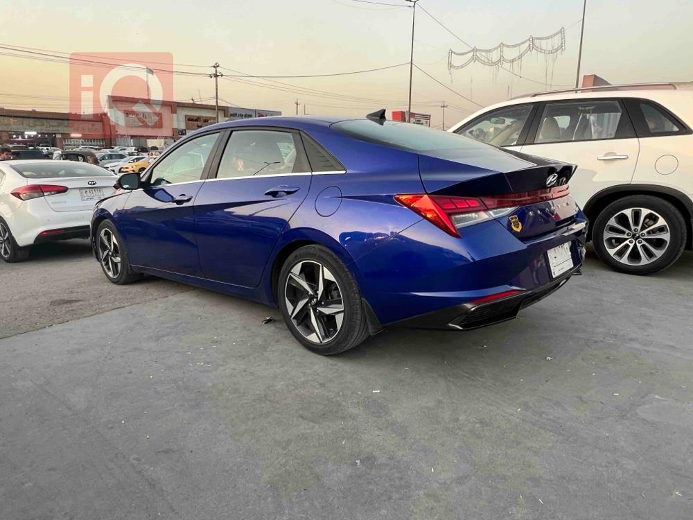 هیوندای ئەلەنترا